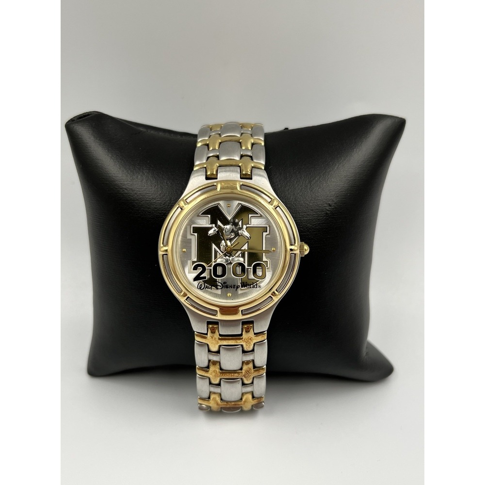 Disney World 2000 Millennium Mickey Mouse Watch Limited Edition 5000 Gold Tone